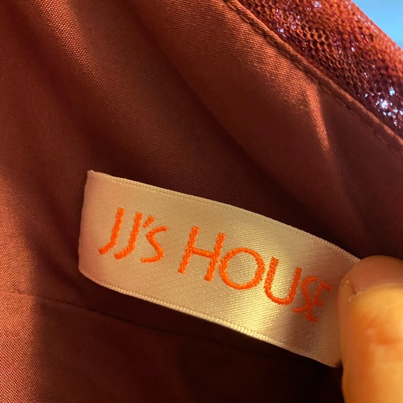 JJ’s House Carbarnet Bridesmaid Dress! - Picture 10 of 11